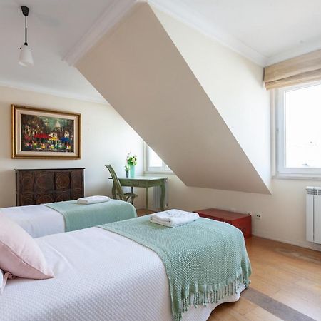 Flh Chic Chiado Exotic Spacious Residence Lisboa Eksteriør billede