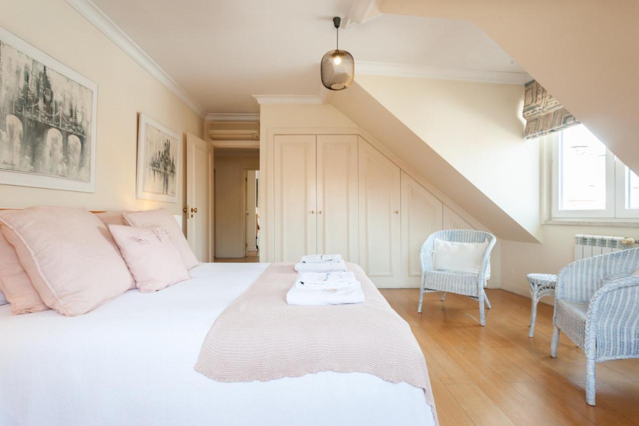 Flh Chic Chiado Exotic Spacious Residence Lisboa Eksteriør billede